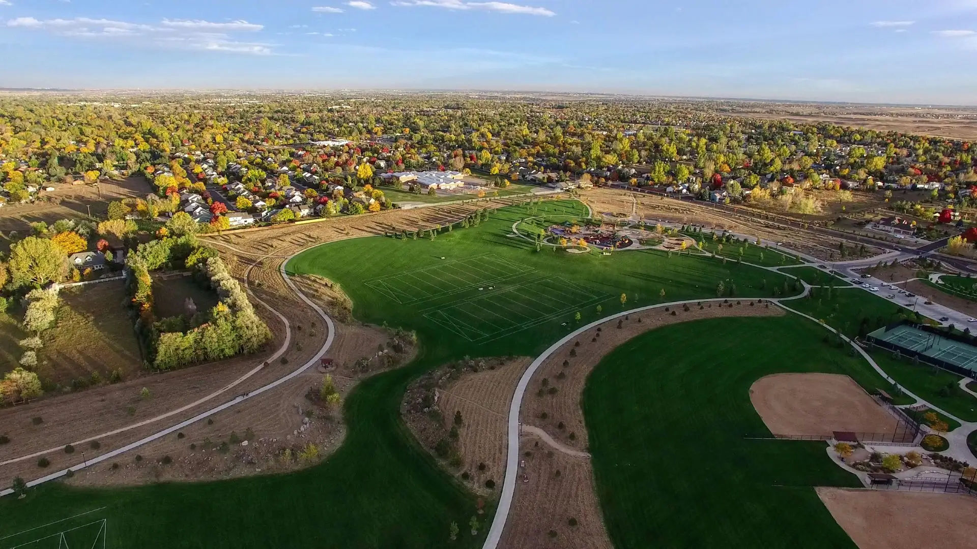 A bird 's eye view of a park with lots of trees.